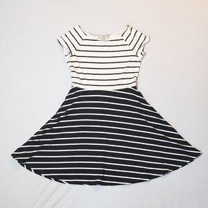 Striped skater A Line dress EUC